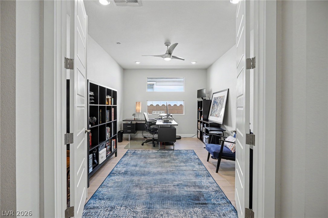 6412 Belgrossa Bend Street Las Vegas NV 89166