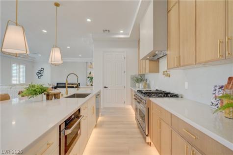 2290 Casa Bella Court Las Vegas NV 89117