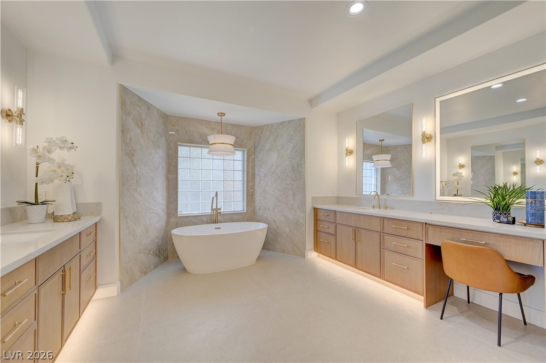 2290 Casa Bella Court Las Vegas NV 89117