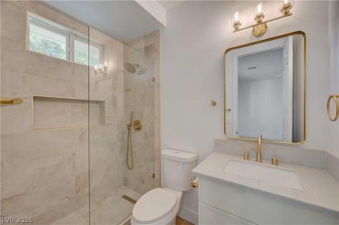2290 Casa Bella Court Las Vegas NV 89117