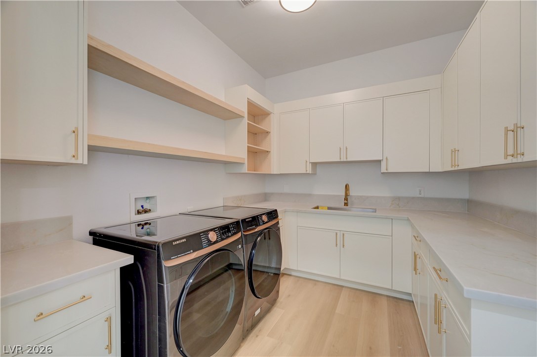 2290 Casa Bella Court Las Vegas NV 89117