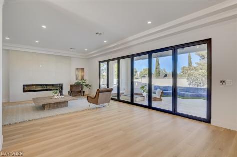 2290 Casa Bella Court Las Vegas NV 89117
