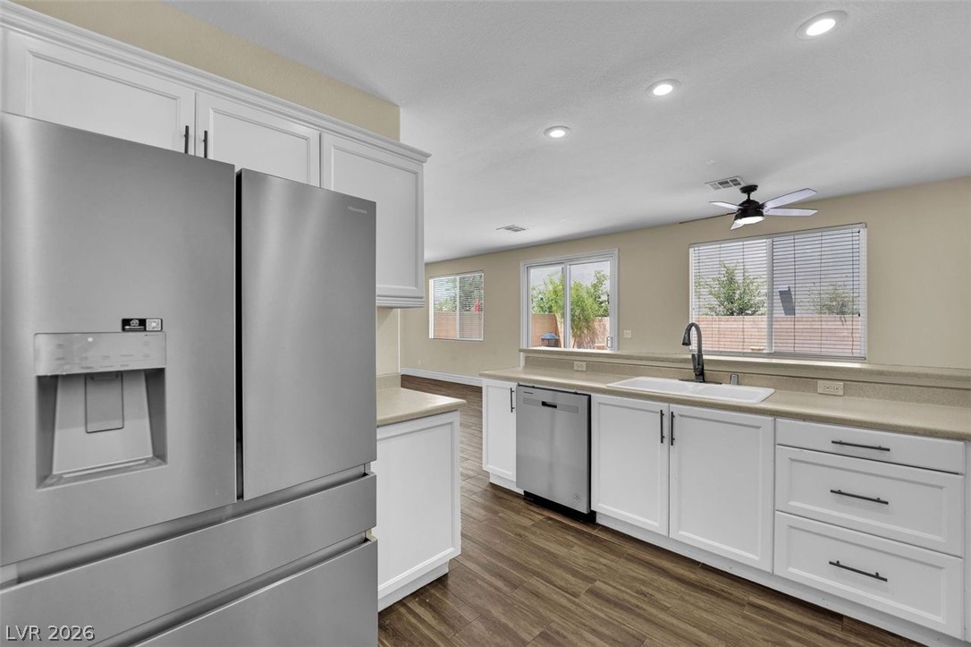 9782 Valmeyer Avenue Las Vegas NV 89148