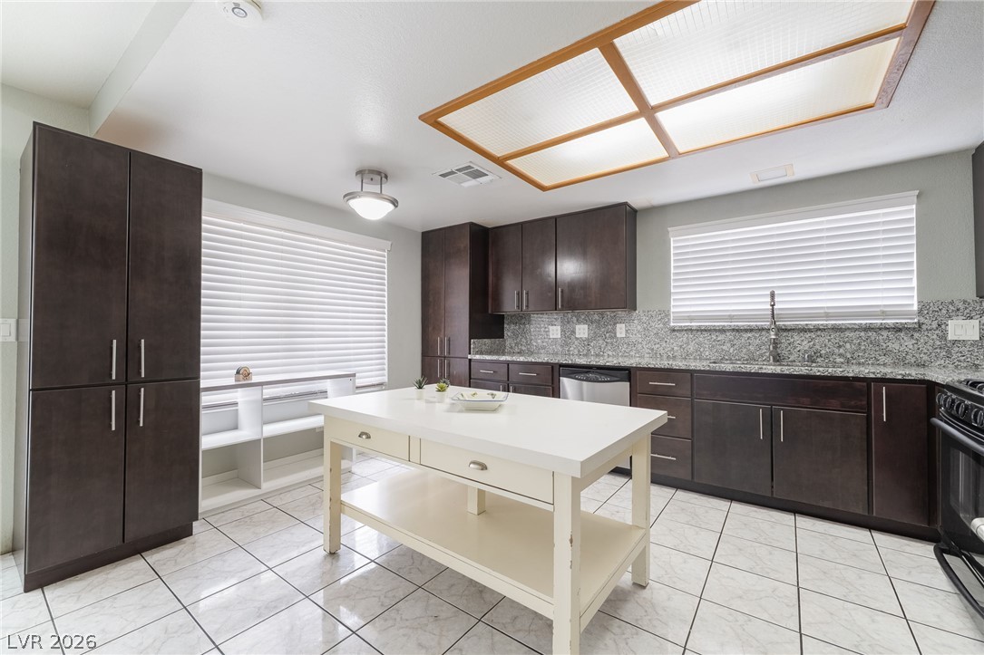4779 Yorkfield Circle Las Vegas NV 89147
