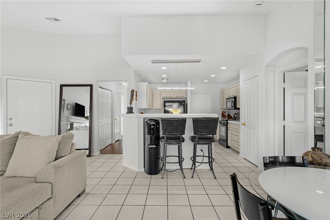1472 Creslow Court 101 Las Vegas NV 89102