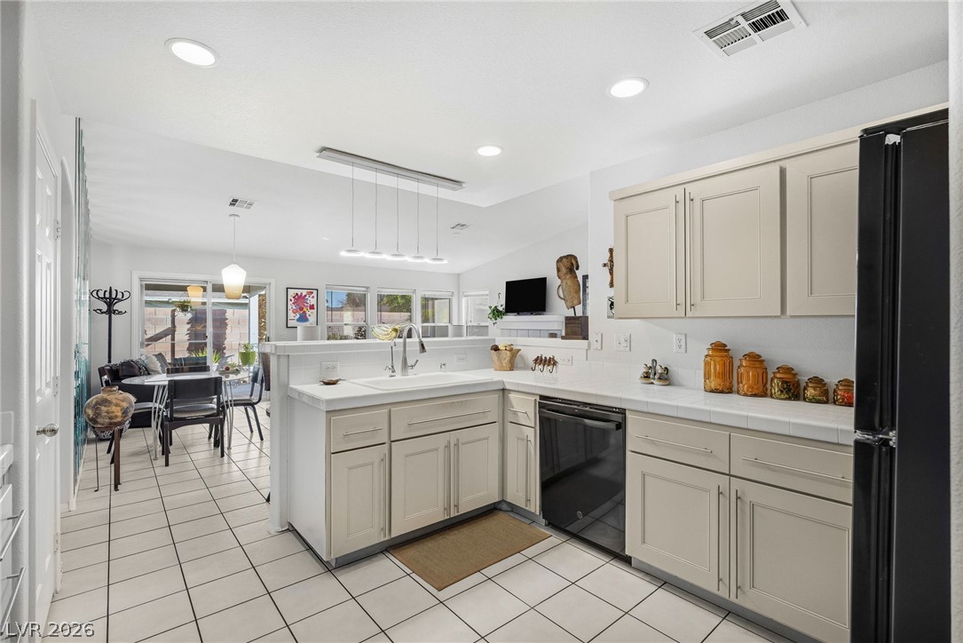 1472 Creslow Court 101 Las Vegas NV 89102