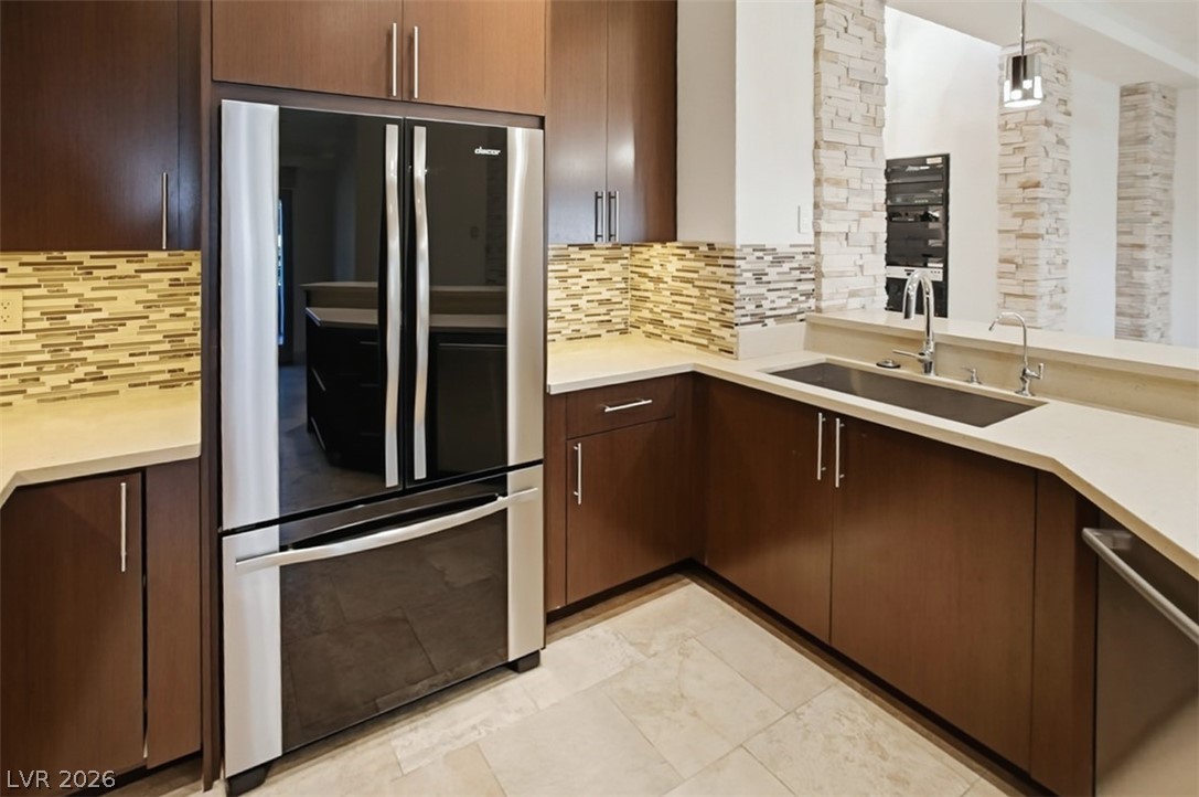 7146 Mission Hills Drive Las Vegas NV 89113