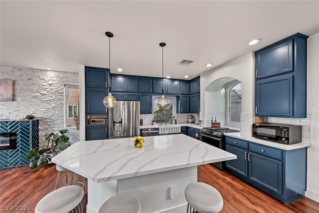 6013 Lazy Creek Avenue Las Vegas NV 89139