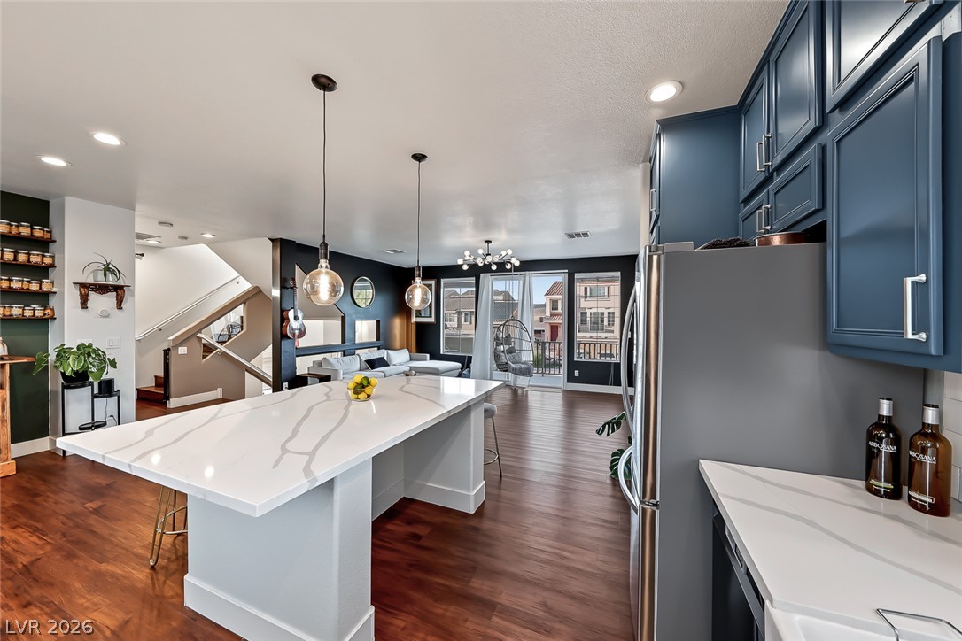 6013 Lazy Creek Avenue Las Vegas NV 89139