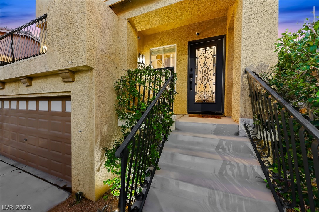 6013 Lazy Creek Avenue Las Vegas NV 89139