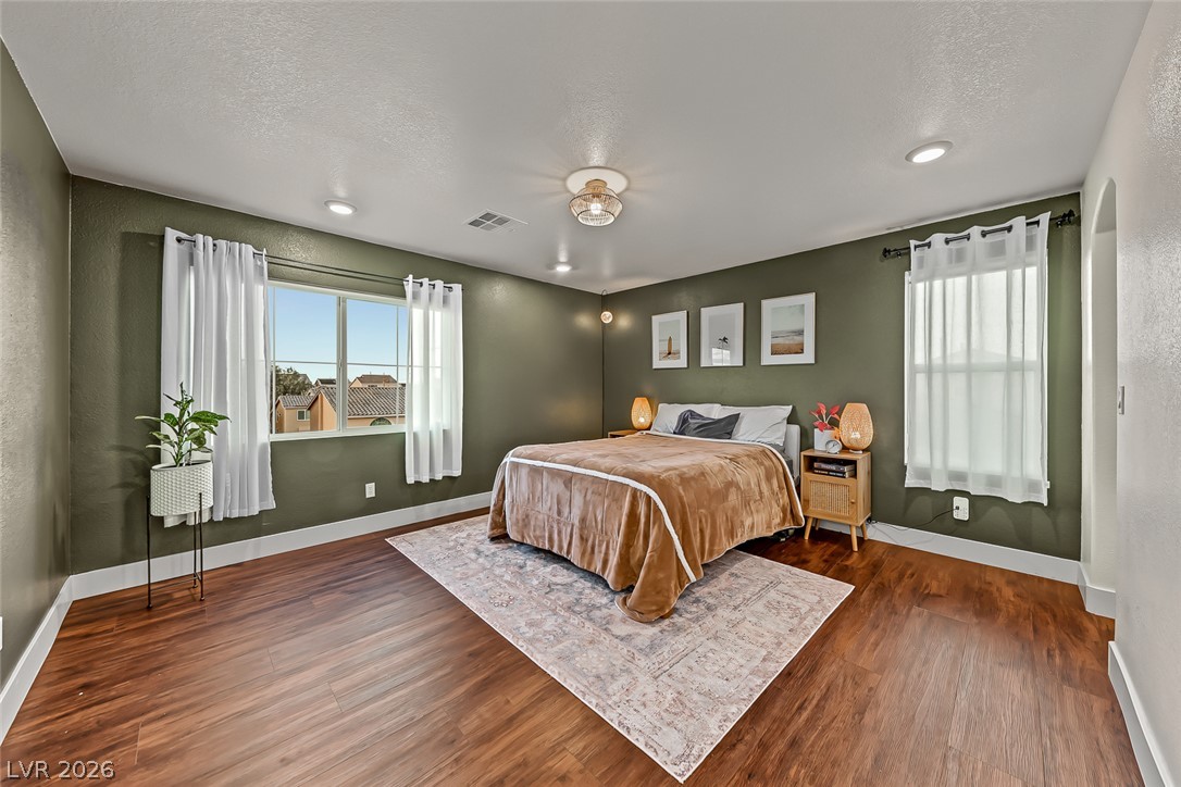 6013 Lazy Creek Avenue Las Vegas NV 89139