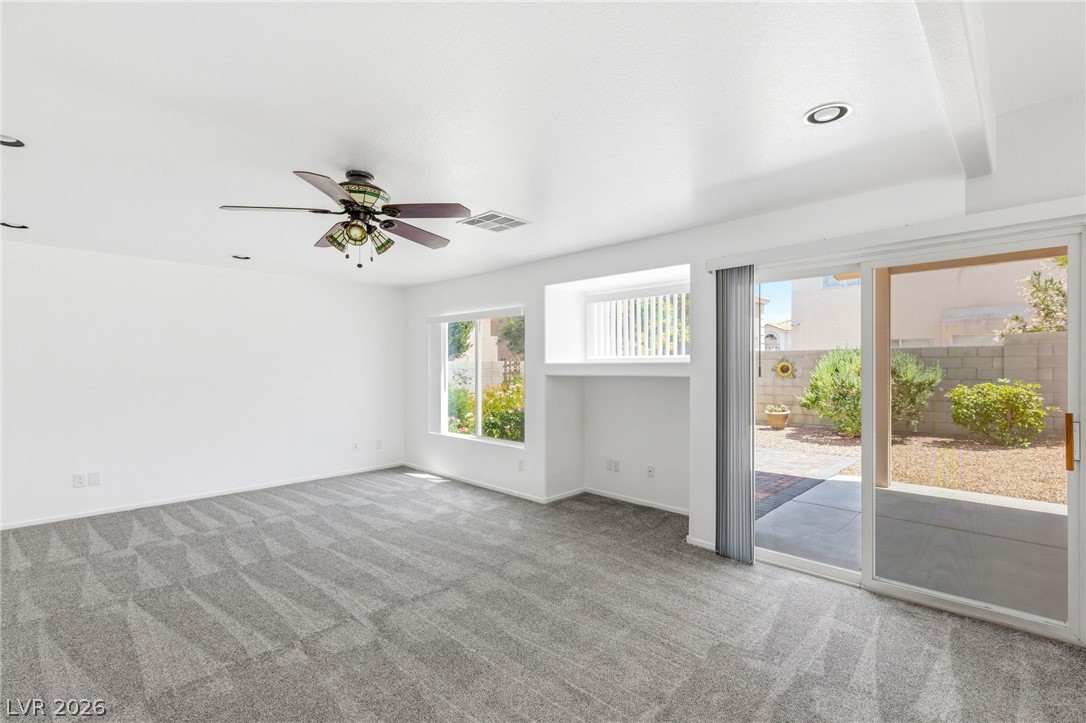 8721 Country View Avenue Las Vegas NV 89129