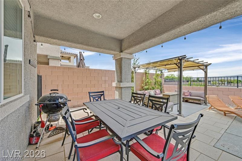 2486 Dragon Fire Lane Henderson NV 89052