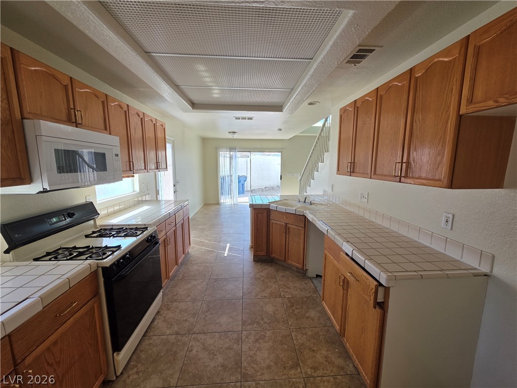 8829 Cornwall Glen Avenue Las Vegas NV 89129