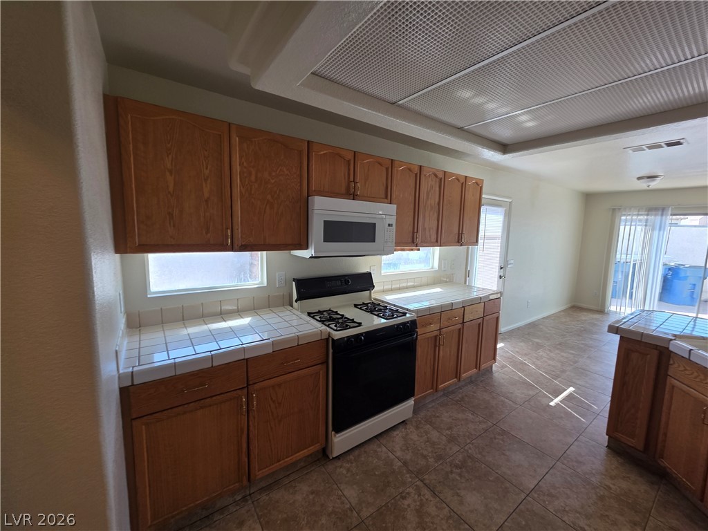 8829 Cornwall Glen Avenue Las Vegas NV 89129