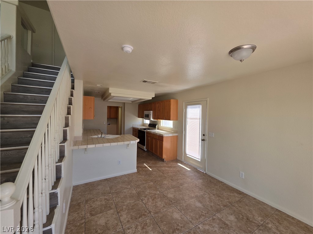 8829 Cornwall Glen Avenue Las Vegas NV 89129