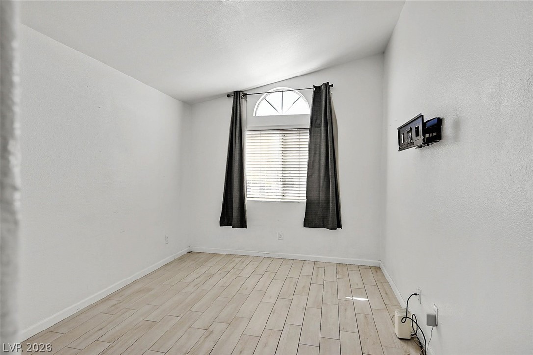 7008 Overhill Avenue Las Vegas NV 89129