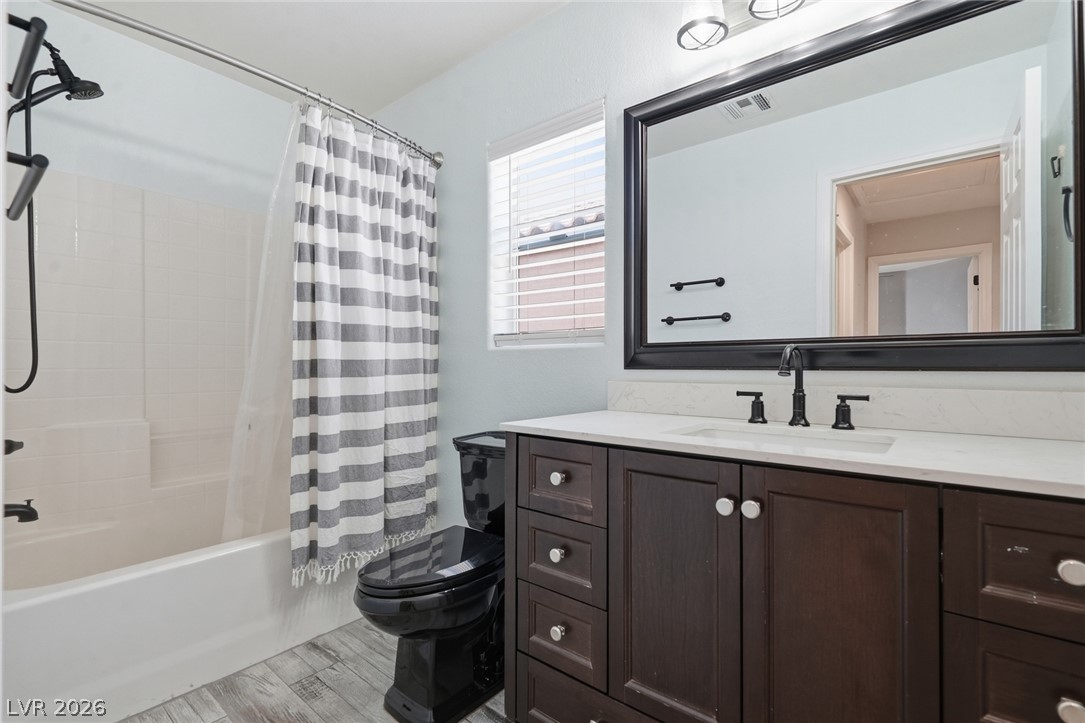 8432 Warthen Meadows Street Las Vegas NV 89131