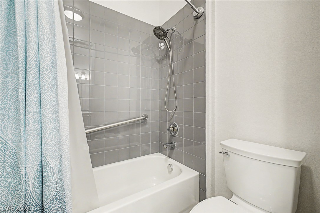 7504 Via Del Mar Street Las Vegas NV 89131