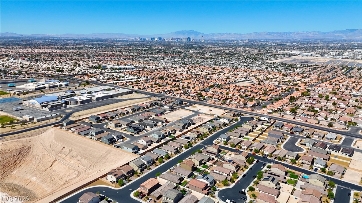 6808 Warthog Avenue Las Vegas NV 89156