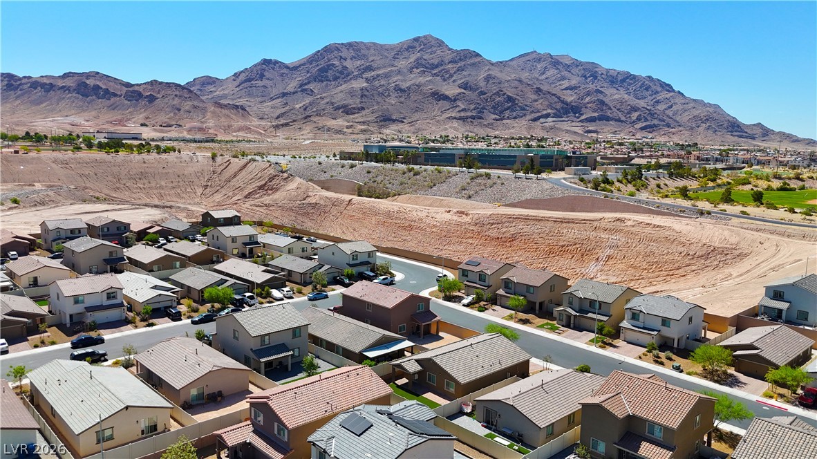 6808 Warthog Avenue Las Vegas NV 89156