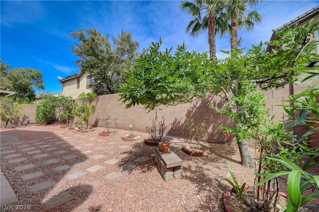 8232 Chimney Bluffs Street North Las Vegas NV 89085