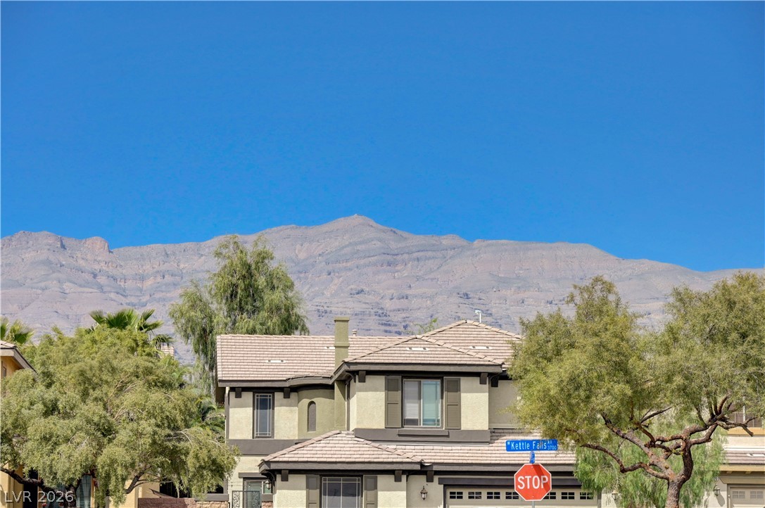 8232 Chimney Bluffs Street North Las Vegas NV 89085