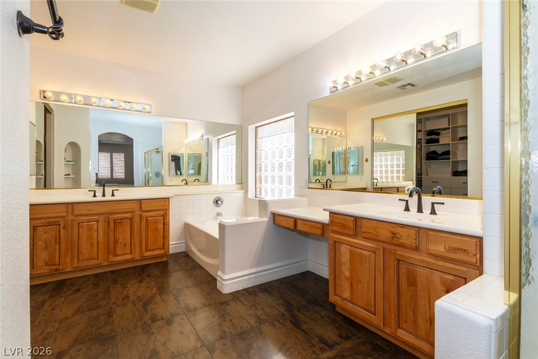 1005 Eaglewood Drive Las Vegas NV 89144