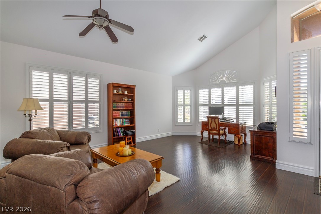 1005 Eaglewood Drive Las Vegas NV 89144