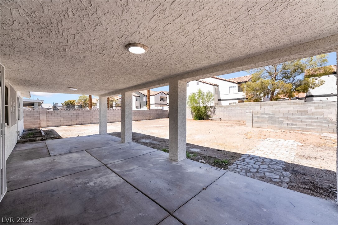 3926 Arizona Avenue Las Vegas NV 89104