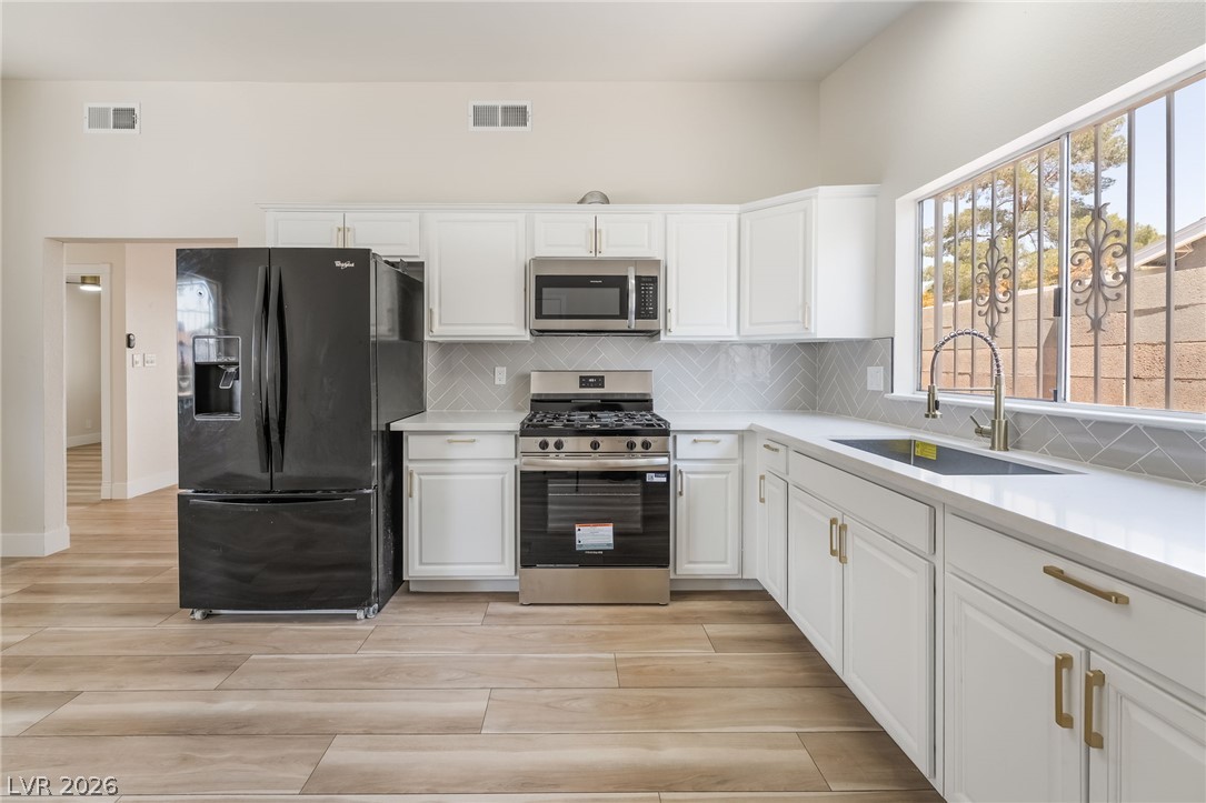 3926 Arizona Avenue Las Vegas NV 89104