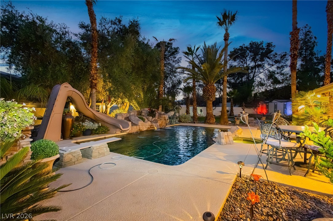 2835 South Buffalo Drive Las Vegas NV 89117
