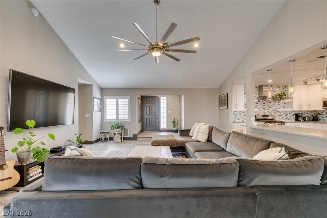 1909 Blackpool Circle Las Vegas NV 89128
