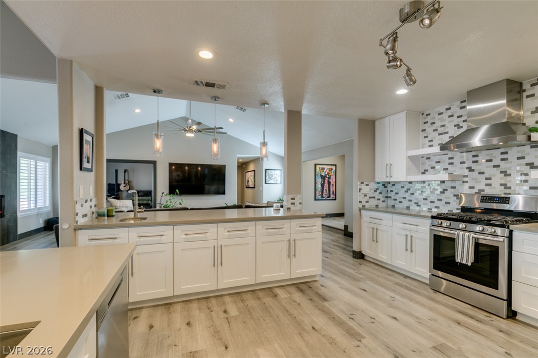 1909 Blackpool Circle Las Vegas NV 89128