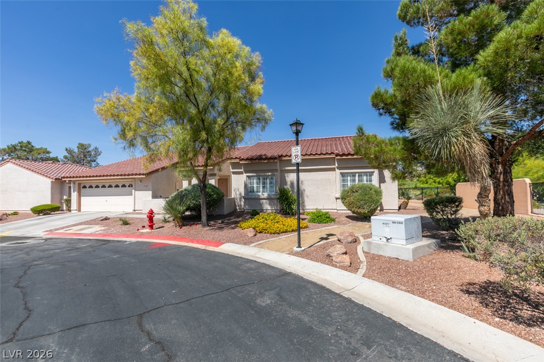 1909 Blackpool Circle Las Vegas NV 89128