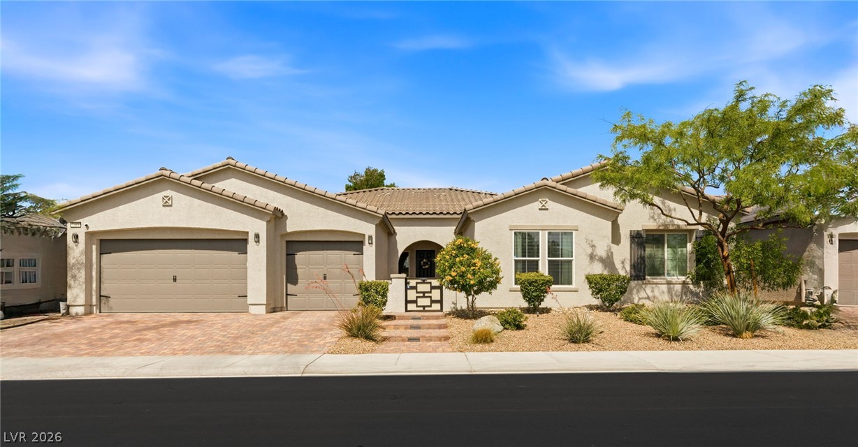7461 Tucker William Street Las Vegas NV 89149