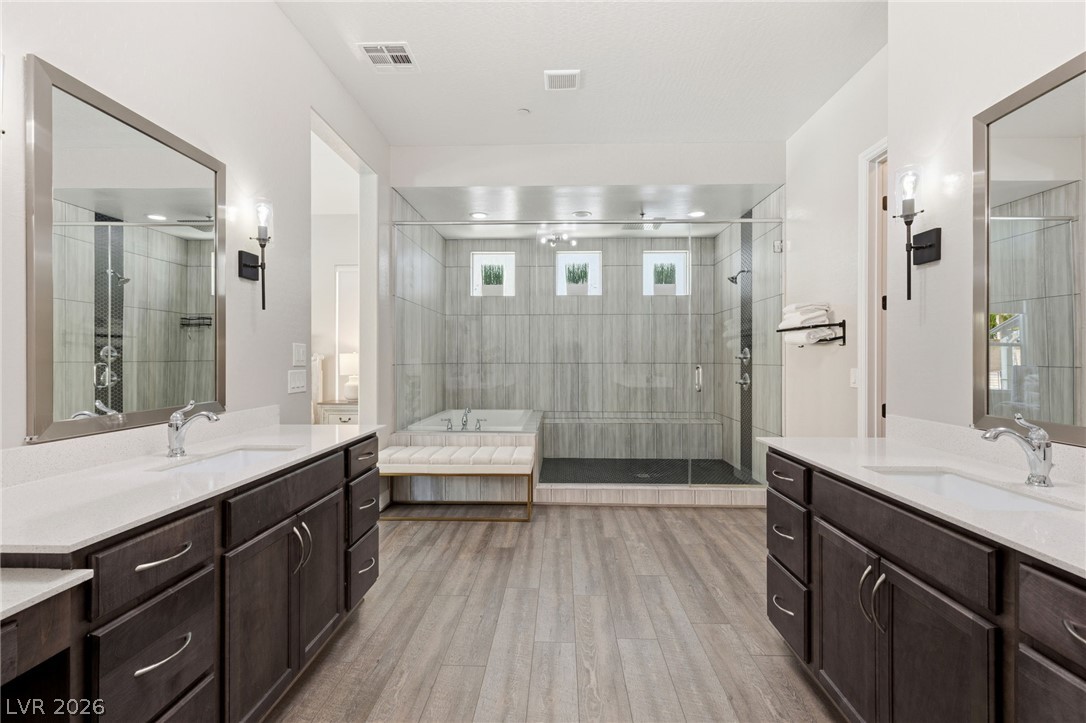 7461 Tucker William Street Las Vegas NV 89149
