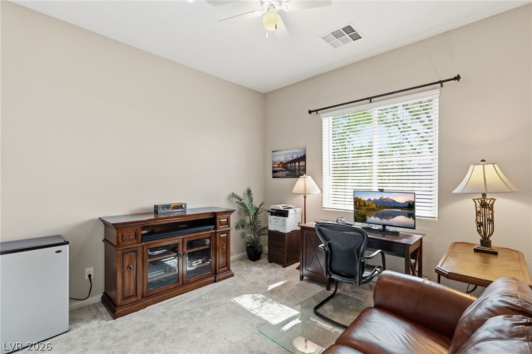 7461 Tucker William Street Las Vegas NV 89149