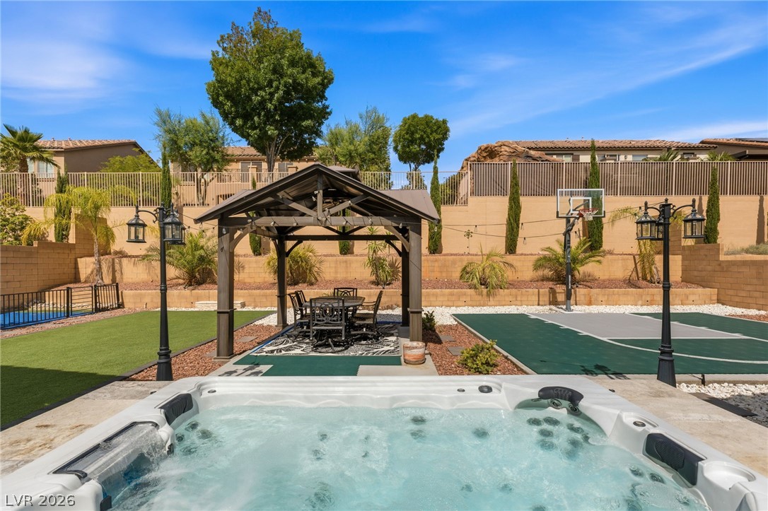 7461 Tucker William Street Las Vegas NV 89149