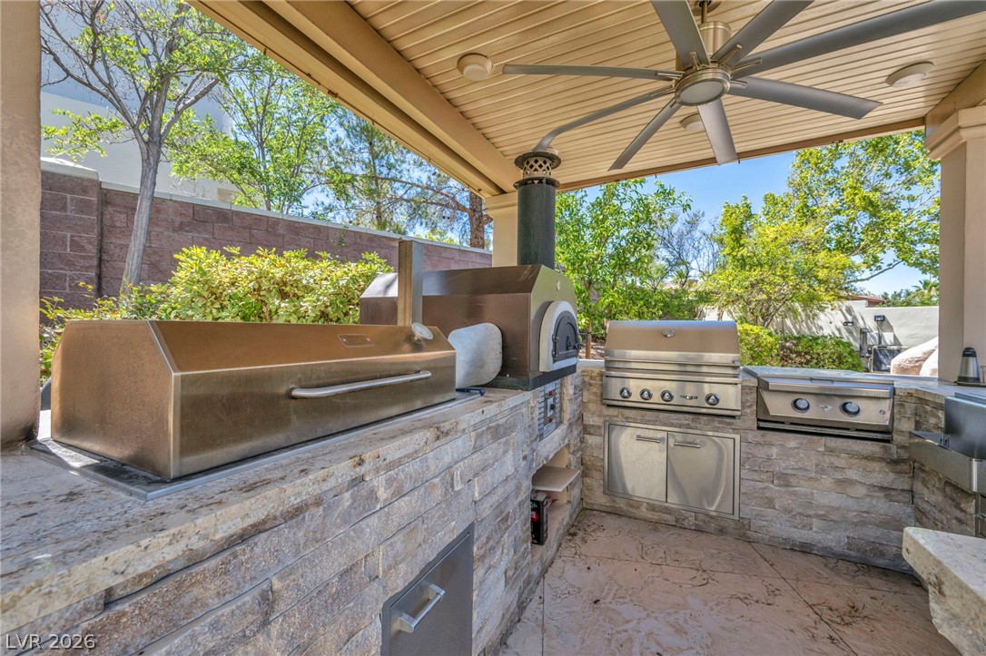 2313 Cedardale Place Las Vegas NV 89134