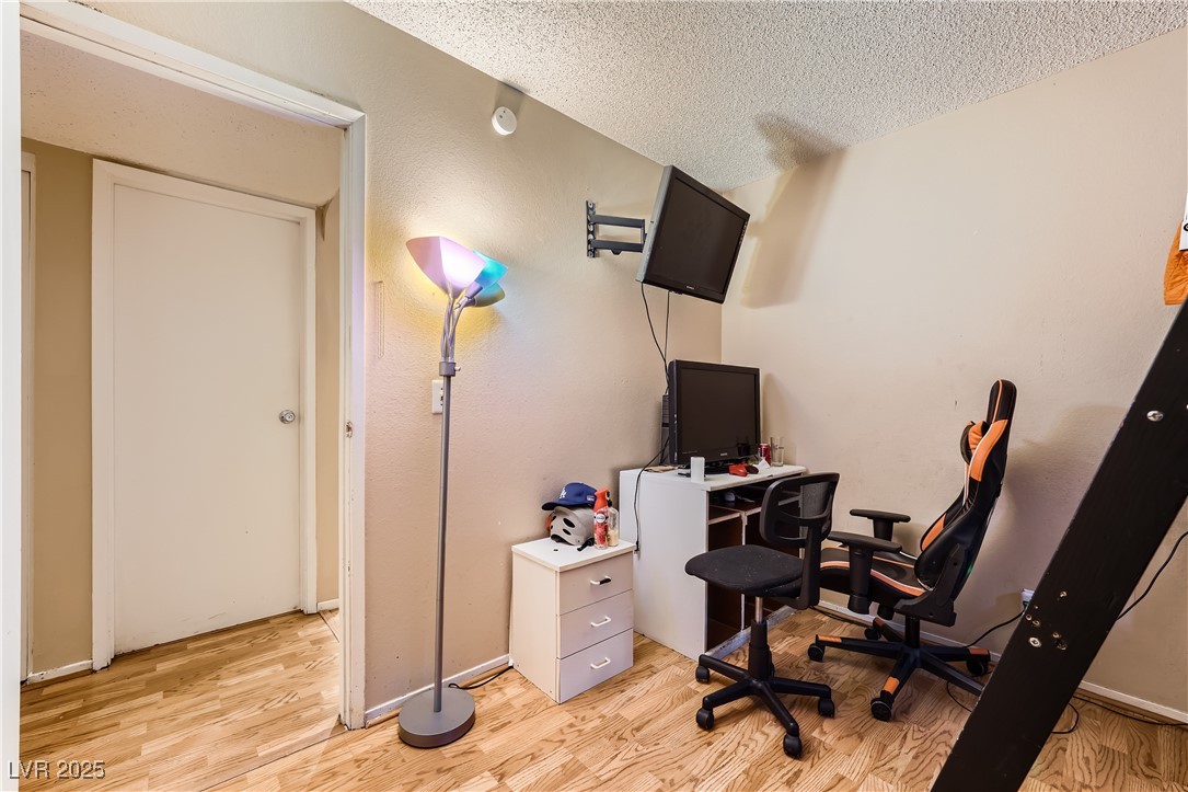 4322 East Viking Road Las Vegas NV 89121