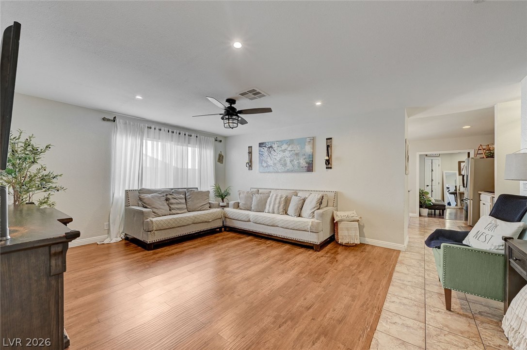 6317 Molino Street Las Vegas NV 89108