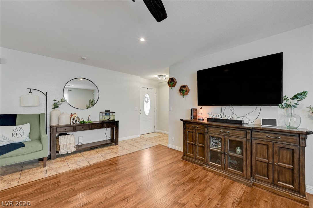 6317 Molino Street Las Vegas NV 89108