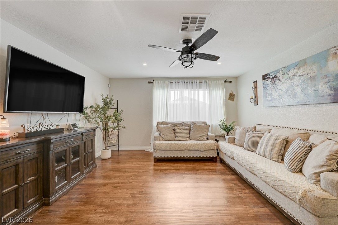 6317 Molino Street Las Vegas NV 89108