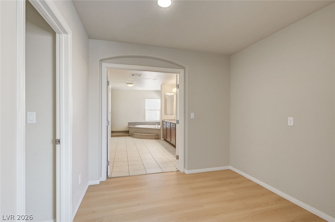 5562 Yarra Valley Avenue Las Vegas NV 89139