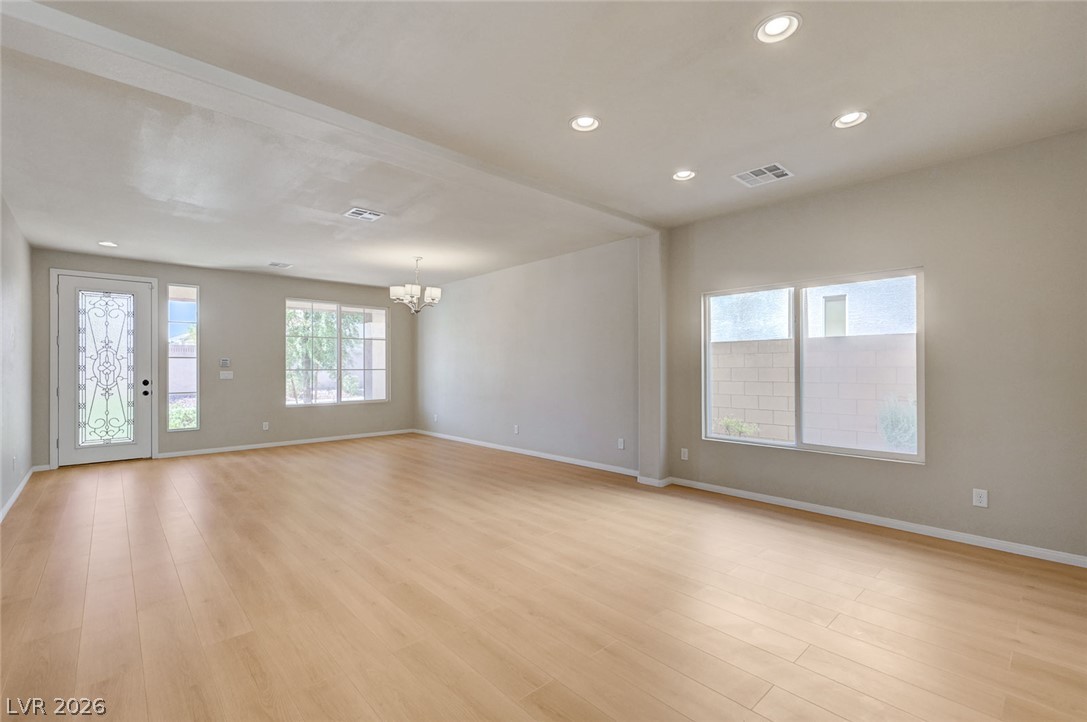 5562 Yarra Valley Avenue Las Vegas NV 89139
