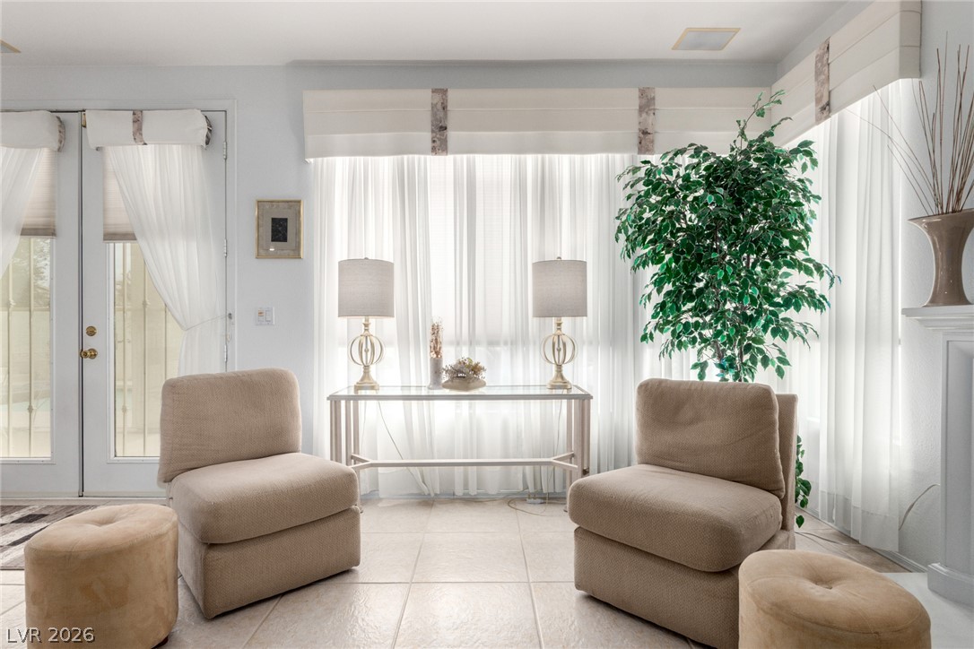 1708 Desert Fort Street Las Vegas NV 89128