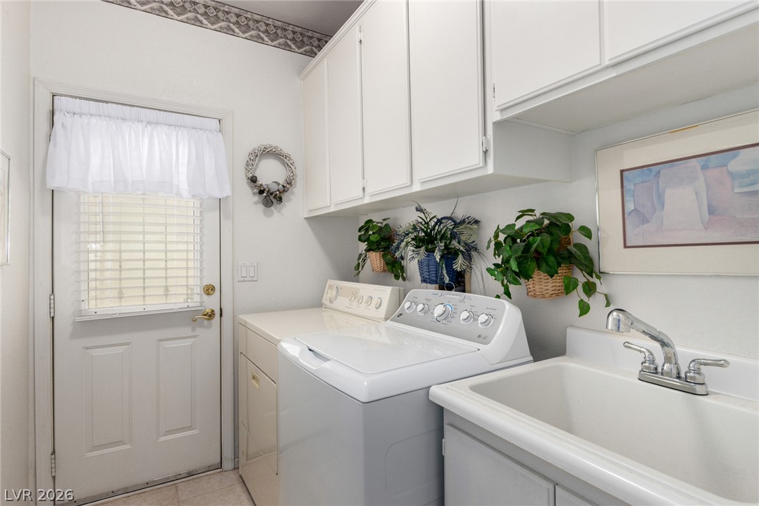 1708 Desert Fort Street Las Vegas NV 89128
