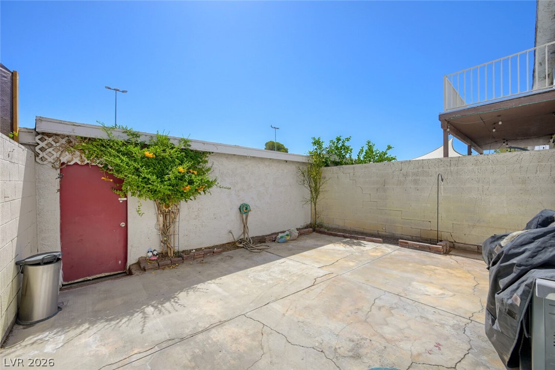 221 Pecos Way Las Vegas NV 89121