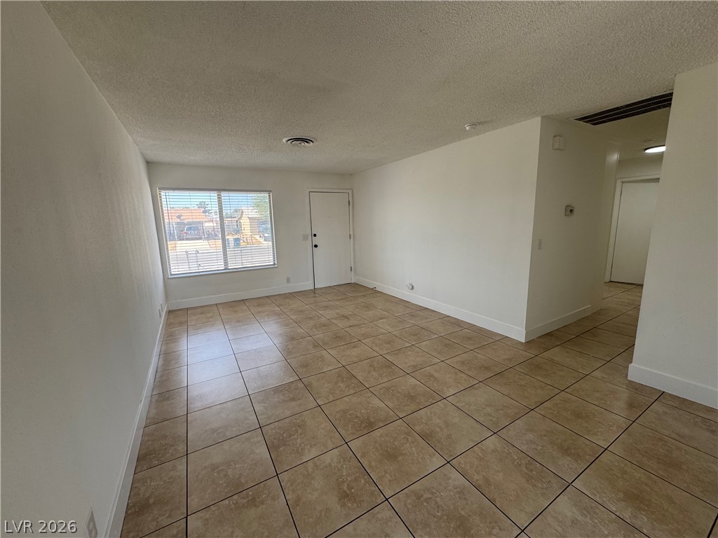 4048 Maple Hill Road Las Vegas NV 89115